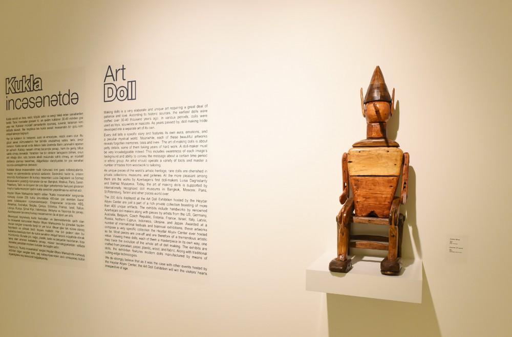 Leyla Aliyeva views Art Doll exhibition (PHOTO)