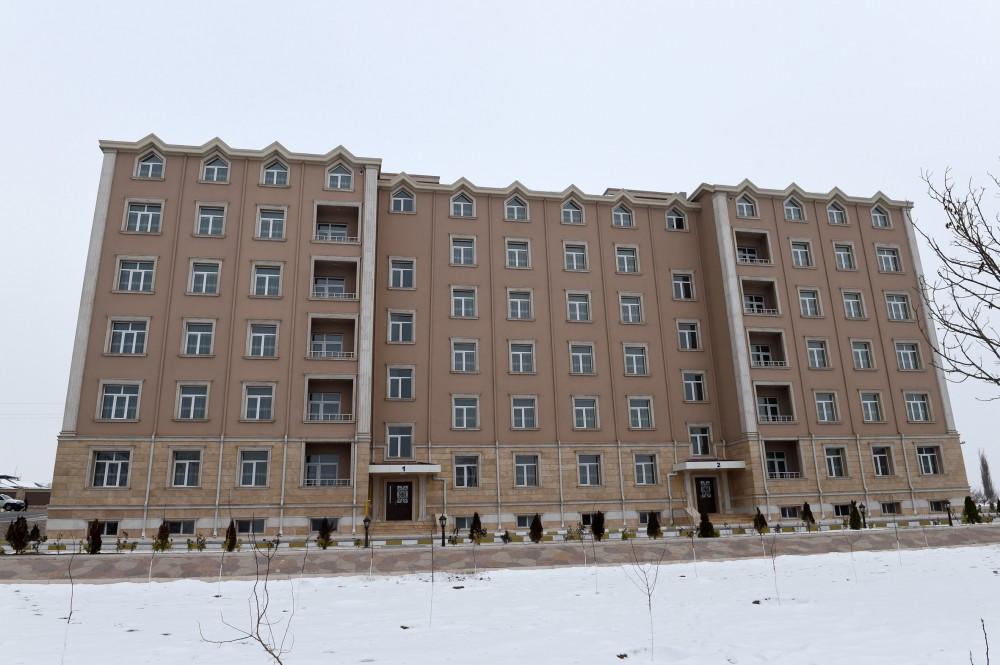 Ilham Aliyev attends opening of residential building for officers, ensigns in Nakhchivan (PHOTO)