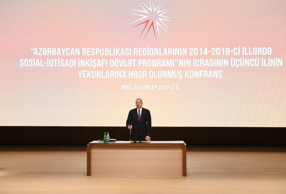 Ilham Aliyev at conference on Azerbaijani regions development  (PHOTO)