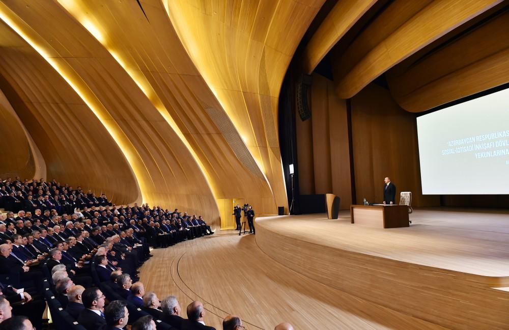 Ilham Aliyev at conference on Azerbaijani regions development  (PHOTO)