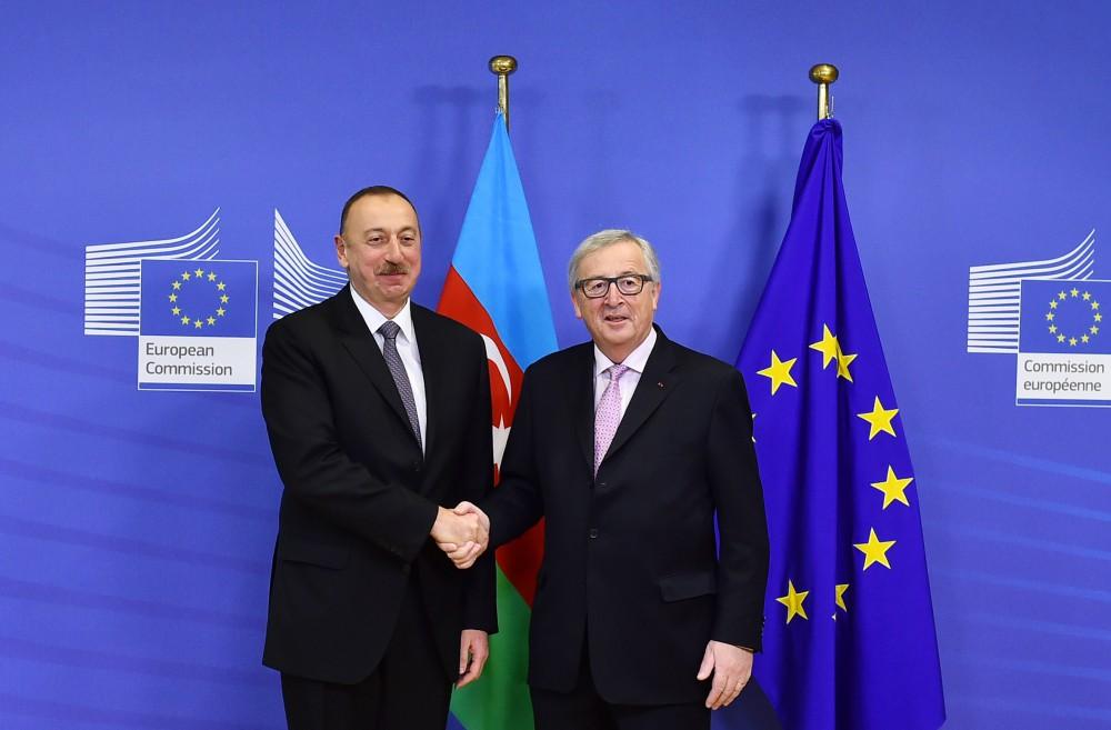 Ilham Aliyev meets European Commission president (PHOTO)