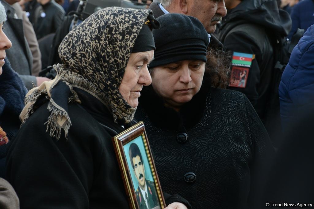 Nationwide march on 25th anniversary of Khojaly genocide held in Baku (PHOTO)