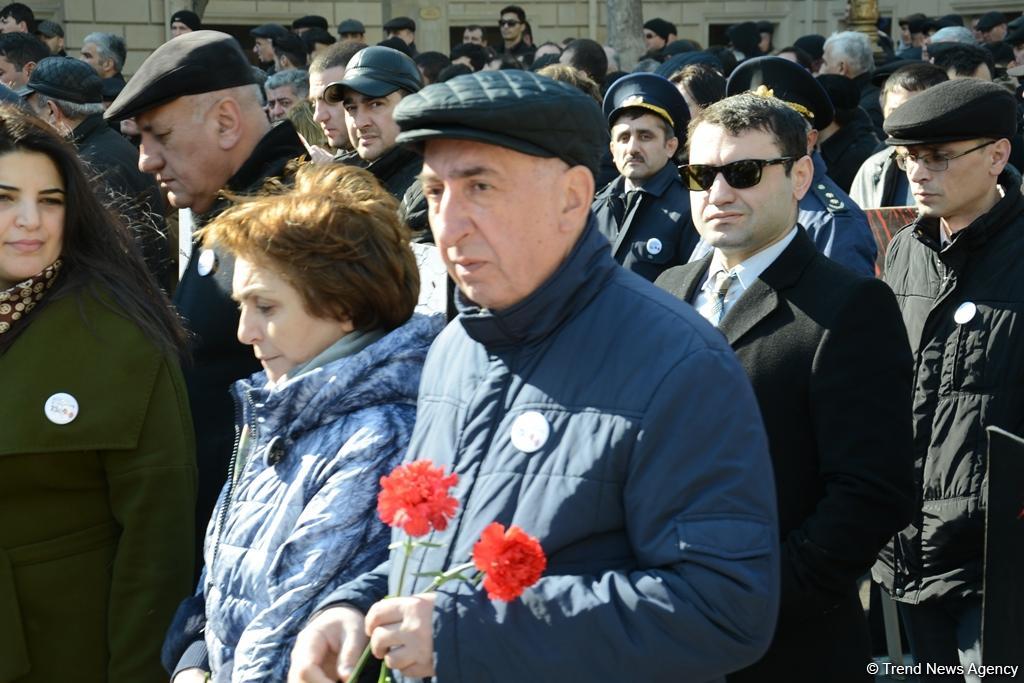 Nationwide march on 25th anniversary of Khojaly genocide held in Baku (PHOTO)