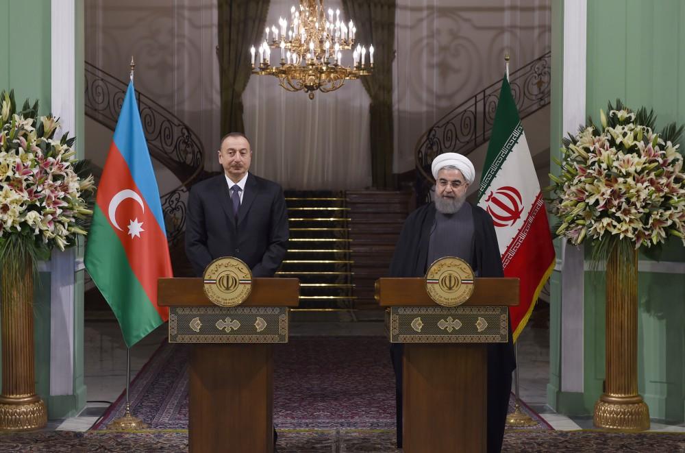 Azerbaijani, Iranian presidents make press statements (PHOTO)