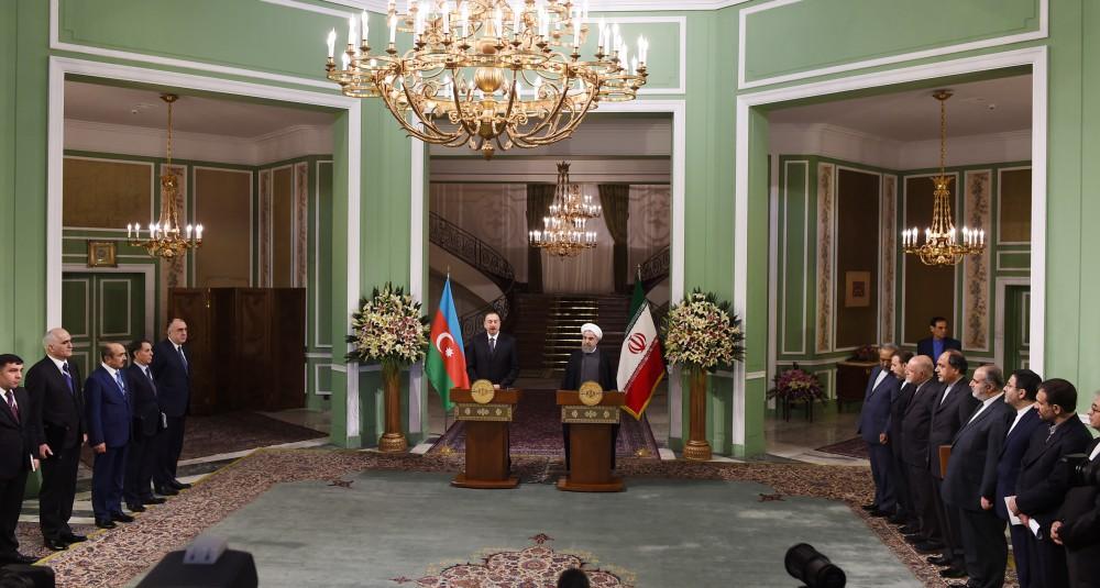 Azerbaijani, Iranian presidents make press statements (PHOTO)