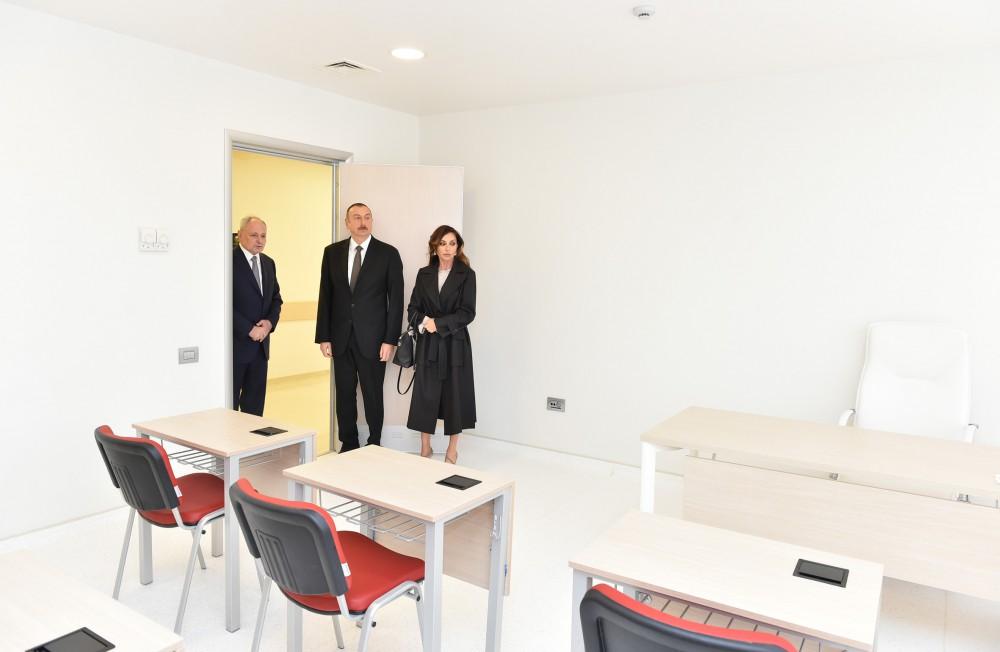 Azerbaijan’s president, first lady attend Heart Center opening in Baku (PHOTO)