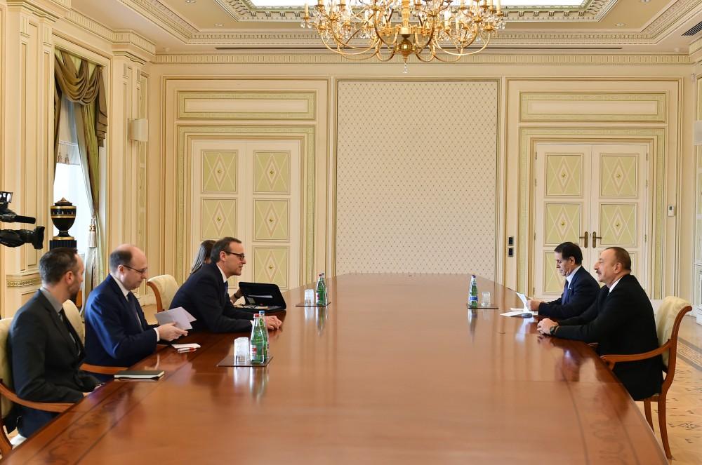 Ilham Aliyev meets UK’s permanent under secretary