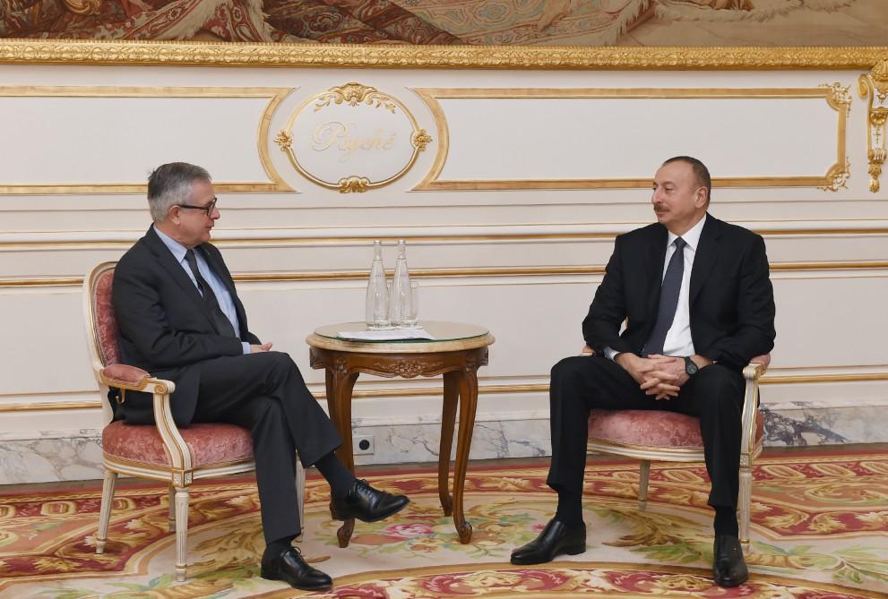 Ilham Aliyev meets CEO of Credit Agricole SA (PHOTO)