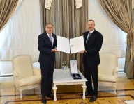 Ilham Aliyev presented with Serbia’s highest state order (PHOTO)