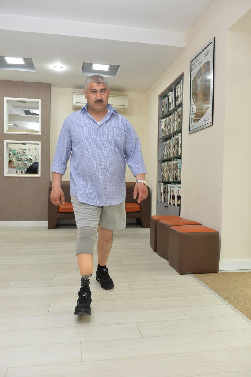 Azerbaijani soldiers disabled in April battles given high-tech prostheses (PHOTO, VIDEO)