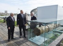 Ilham Aliyev views oil well in Bibiheybat after reconstruction (PHOTO)