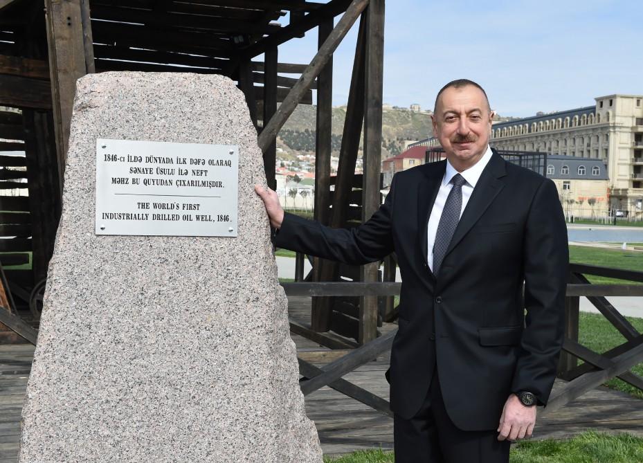 Ilham Aliyev views oil well in Bibiheybat after reconstruction (PHOTO)