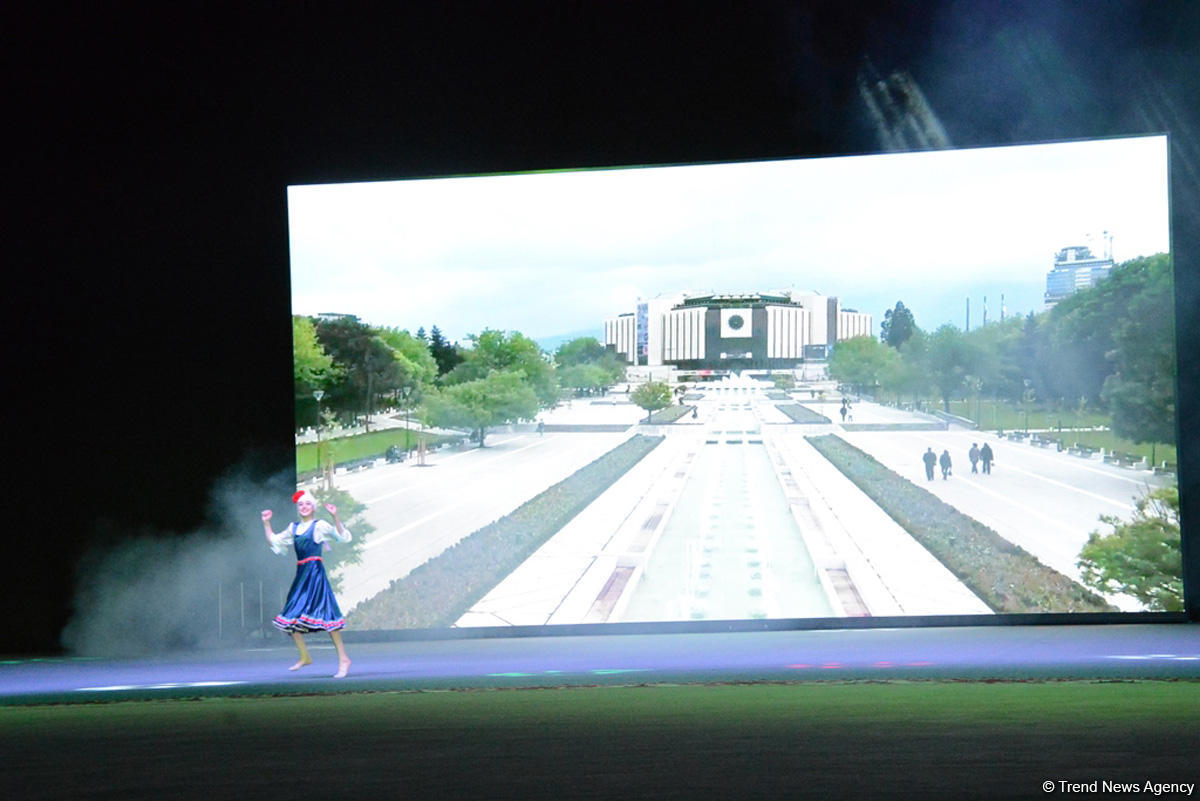 Baku hosts Rhythmic Gymnastics World Cup opening ceremony (PHOTO)