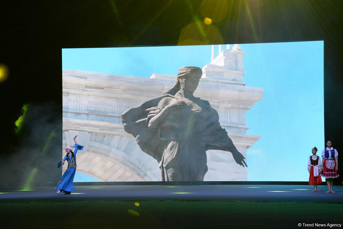 Baku hosts Rhythmic Gymnastics World Cup opening ceremony (PHOTO)