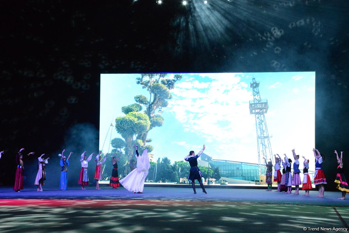 Baku hosts Rhythmic Gymnastics World Cup opening ceremony (PHOTO)