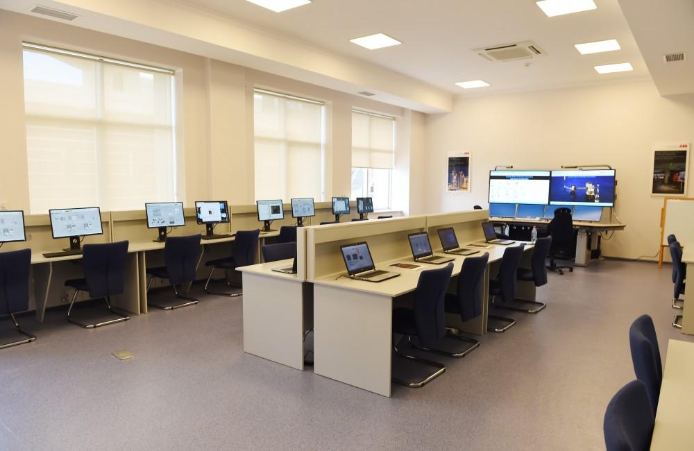Ilham Aliyev inaugurates Baku Higher Oil School campus (PHOTO)