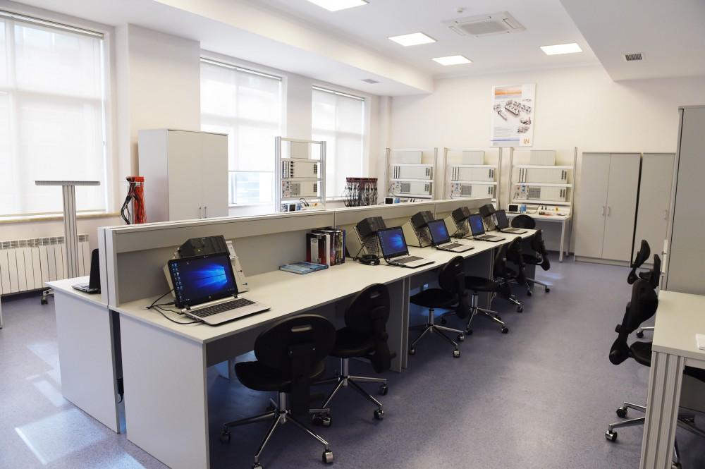 Ilham Aliyev inaugurates Baku Higher Oil School campus (PHOTO)