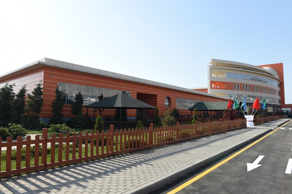 Ilham Aliyev inaugurates Baku Higher Oil School campus (PHOTO)
