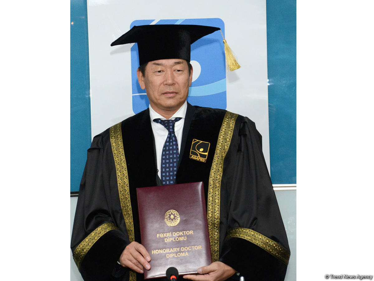 FIG President receives honorary doctorate from Azerbaijani university (PHOTO)