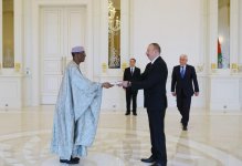 Ilham Aliyev receives credentials of incoming Malian envoy (PHOTO, UPDATE)