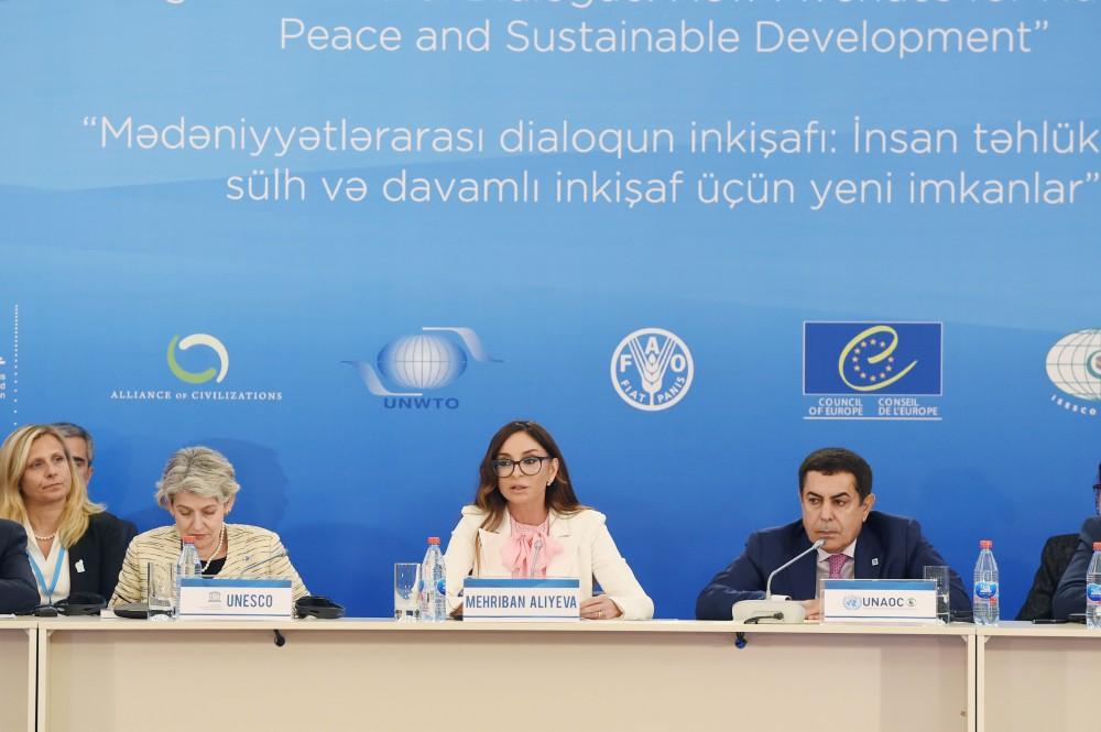 First VP Mehriban Aliyeva: Being a member of both Islamic and European organizations, Azerbaijan unites values of multiple civilizations (PHOTO)
