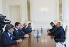 Ilham Aliyev meets delegation led by Turkish minister (PHOTO)