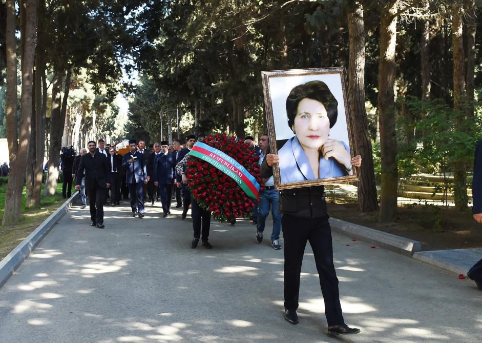 President Aliyev and his spouse attended farewell ceremony for acclaimed scientist, academician Rafiga Aliyeva (PHOTO)