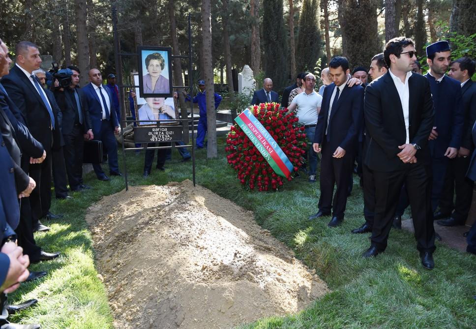 President Aliyev and his spouse attended farewell ceremony for acclaimed scientist, academician Rafiga Aliyeva (PHOTO)