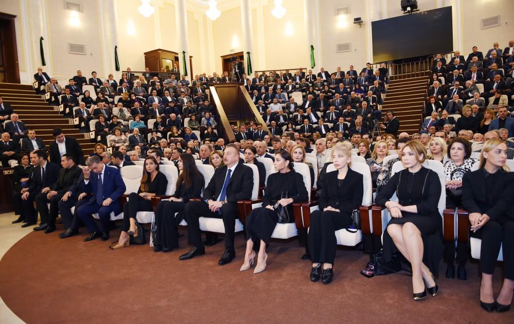 President Aliyev and his spouse attended farewell ceremony for acclaimed scientist, academician Rafiga Aliyeva (PHOTO)