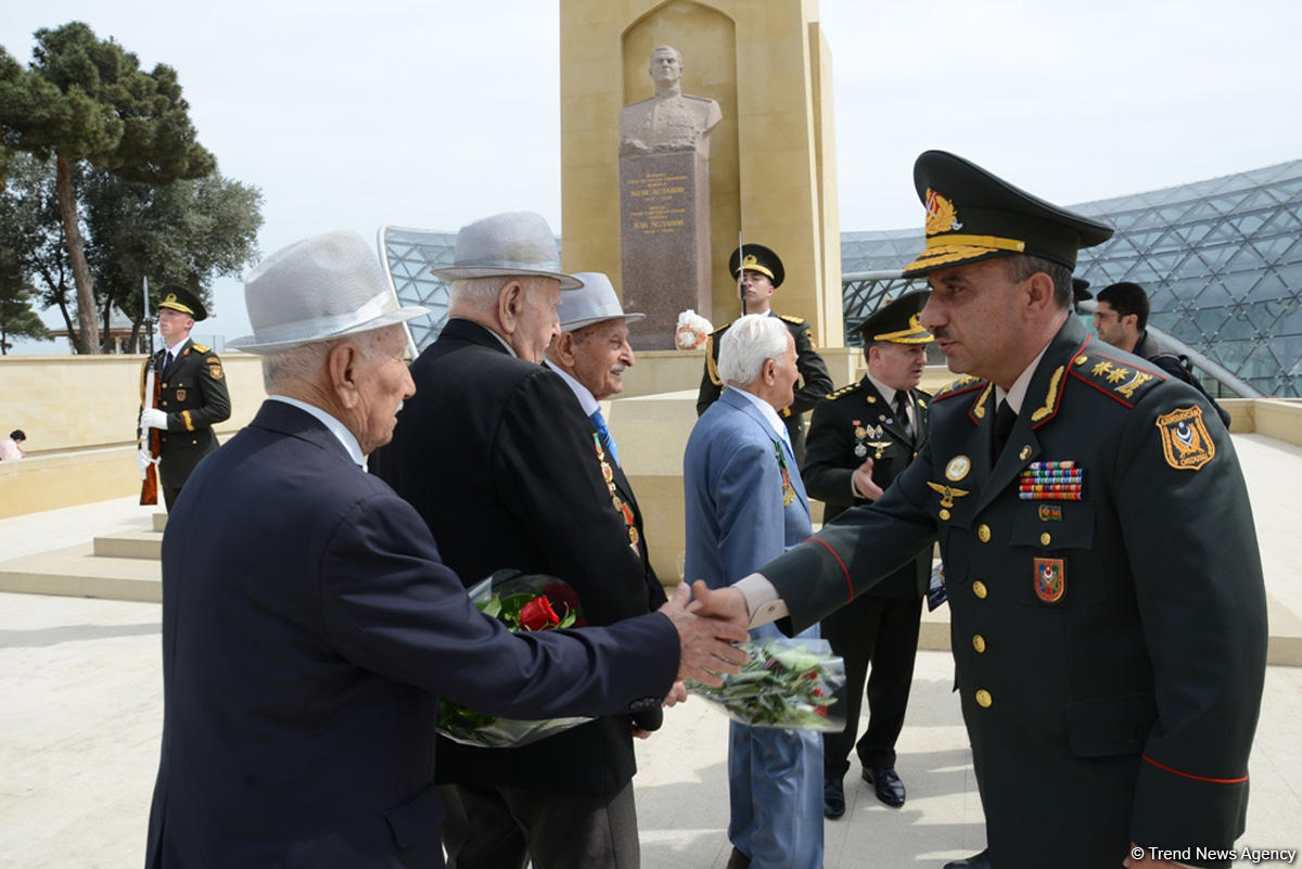 Azerbaijan celebrating Victory Day (PHOTO)