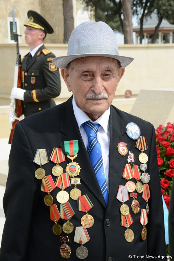 Azerbaijan celebrating Victory Day (PHOTO)