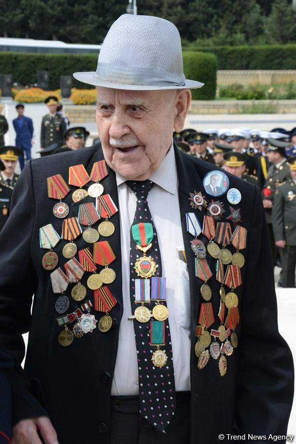Azerbaijan celebrating Victory Day (PHOTO)