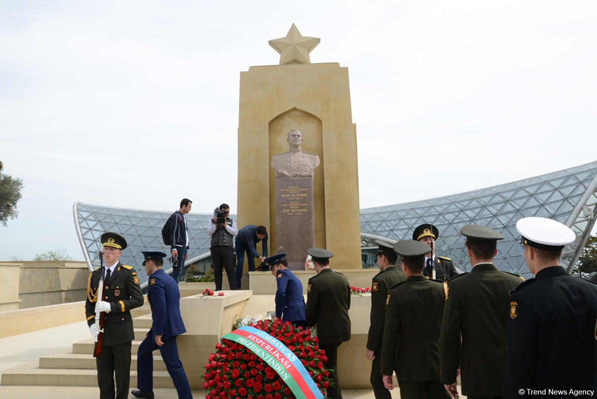 Azerbaijan celebrating Victory Day (PHOTO)