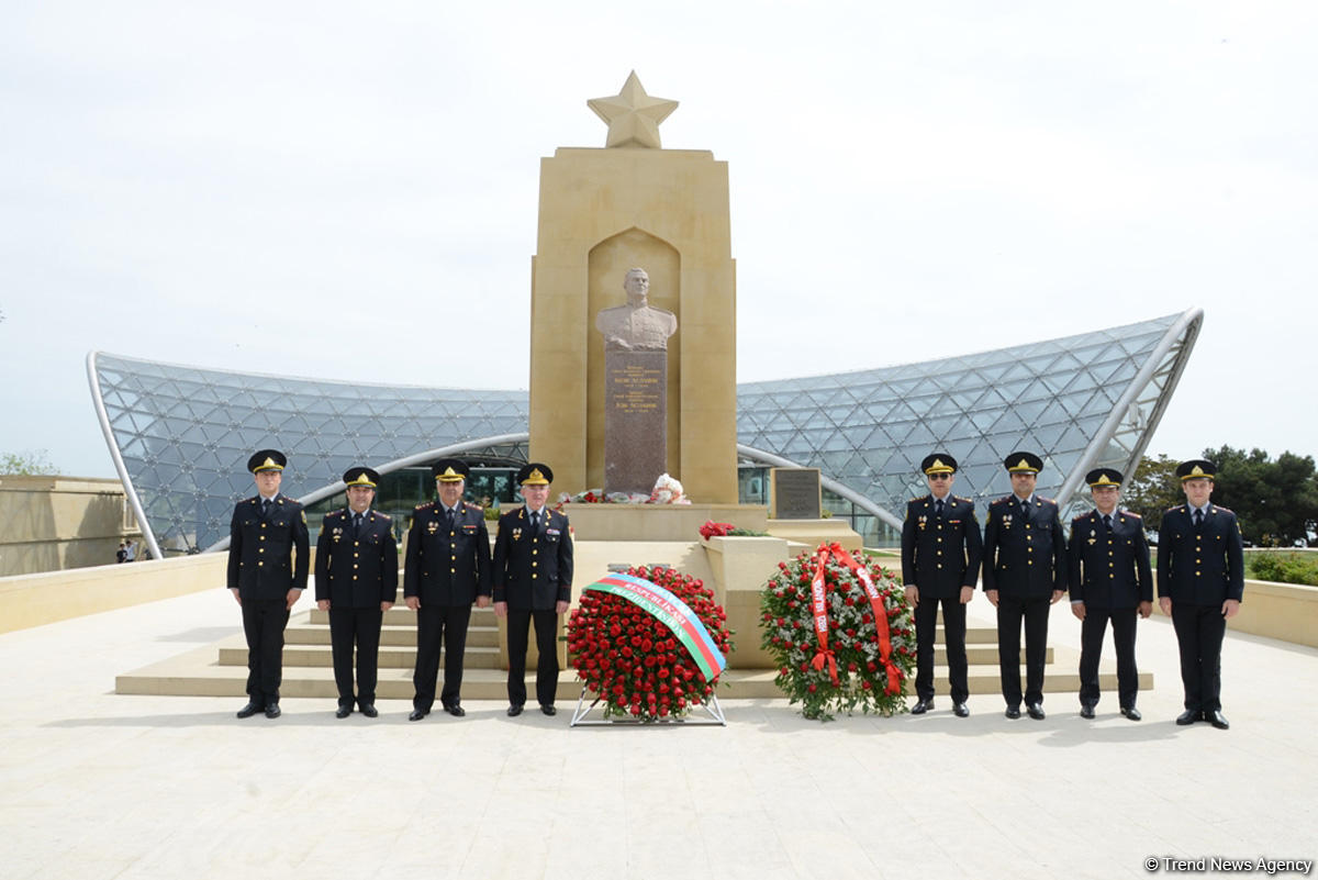 Azerbaijan celebrating Victory Day (PHOTO)
