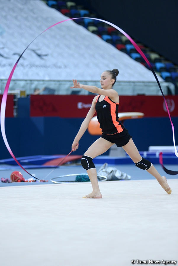 Baku 2017: Rhythmic gymnastics podium training kicks off (PHOTOS)