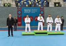 Azerbaijan’s president awards winners in judo at Baku 2017 (VIDEO)