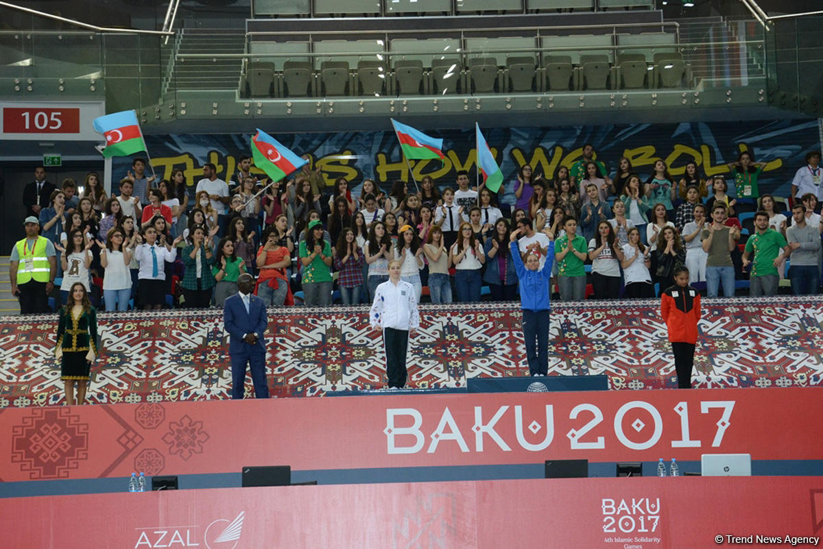 Baku 2017: Winners in artistic gymnastics individual exercises awarded (PHOTO)