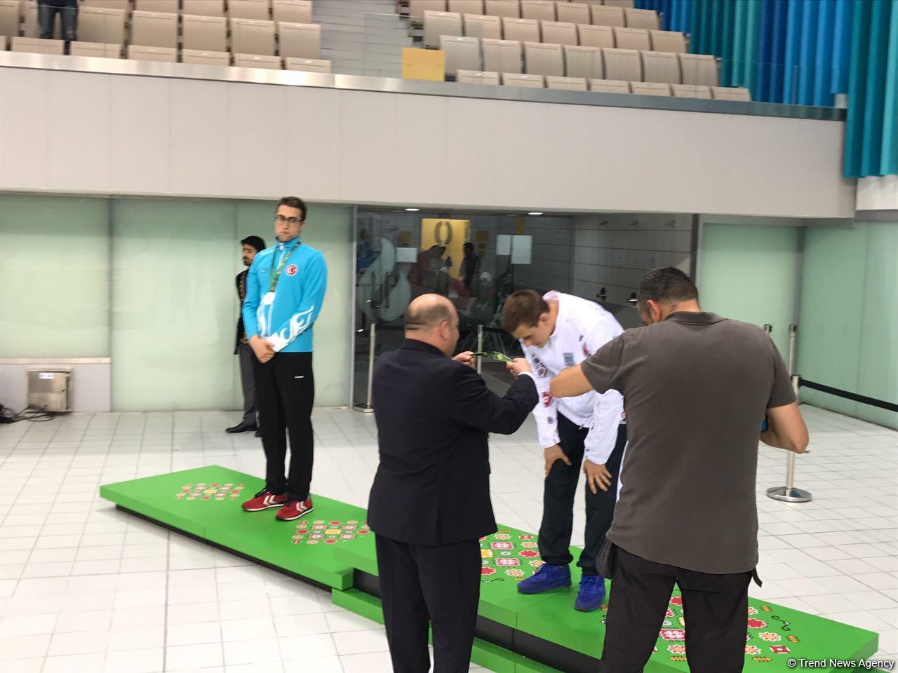 Baku 2017: Azerbaijan’s Shemberev grabs swimming gold (PHOTO)