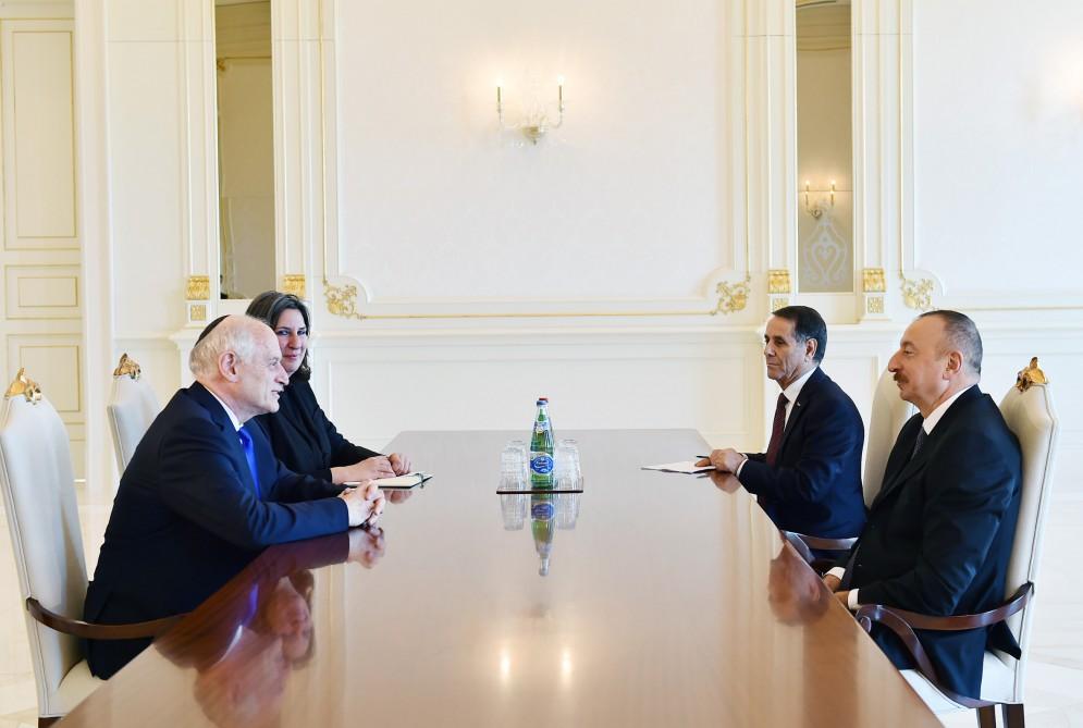 Ilham Aliyev meets Executive Vice Chairman of Conference of Presidents of Major American Jewish Organizations