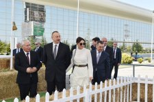 Azerbaijani president, first lady view World Food Azerbaijan, CaspianAgro exhibitions (PHOTO)