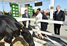 Azerbaijani president, first lady view World Food Azerbaijan, CaspianAgro exhibitions (PHOTO)