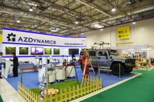 Azerbaijani president, first lady view World Food Azerbaijan, CaspianAgro exhibitions (PHOTO)