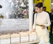 Azerbaijani president, first lady view World Food Azerbaijan, CaspianAgro exhibitions (PHOTO)