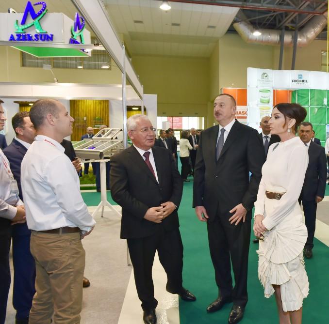 Azerbaijani president, first lady view World Food Azerbaijan, CaspianAgro exhibitions (PHOTO)