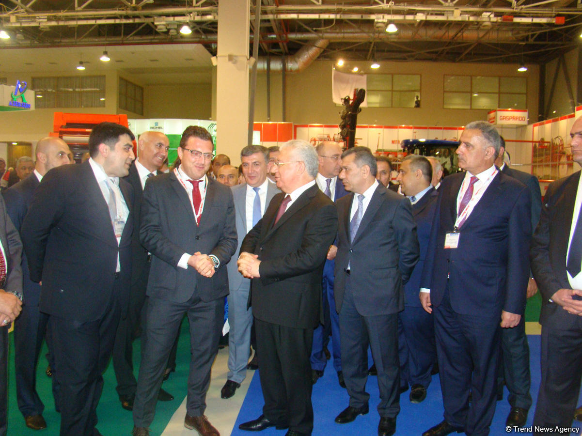 Minister: Export of Azerbaijan’s agricultural products up by 44% (PHOTO)