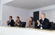 Baku 2017: Ilham Aliyev presents medals to Greco-Roman wrestling winners (VIDEO) (PHOTO)