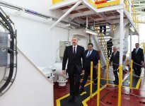 Ilham Aliyev attends opening of drilling rig named after Heydar Aliyev (PHOTO)