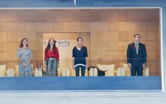 President Ilham Aliyev presented medals to Baku 2017 taekwondo winners (PHOTO, VIDEO)