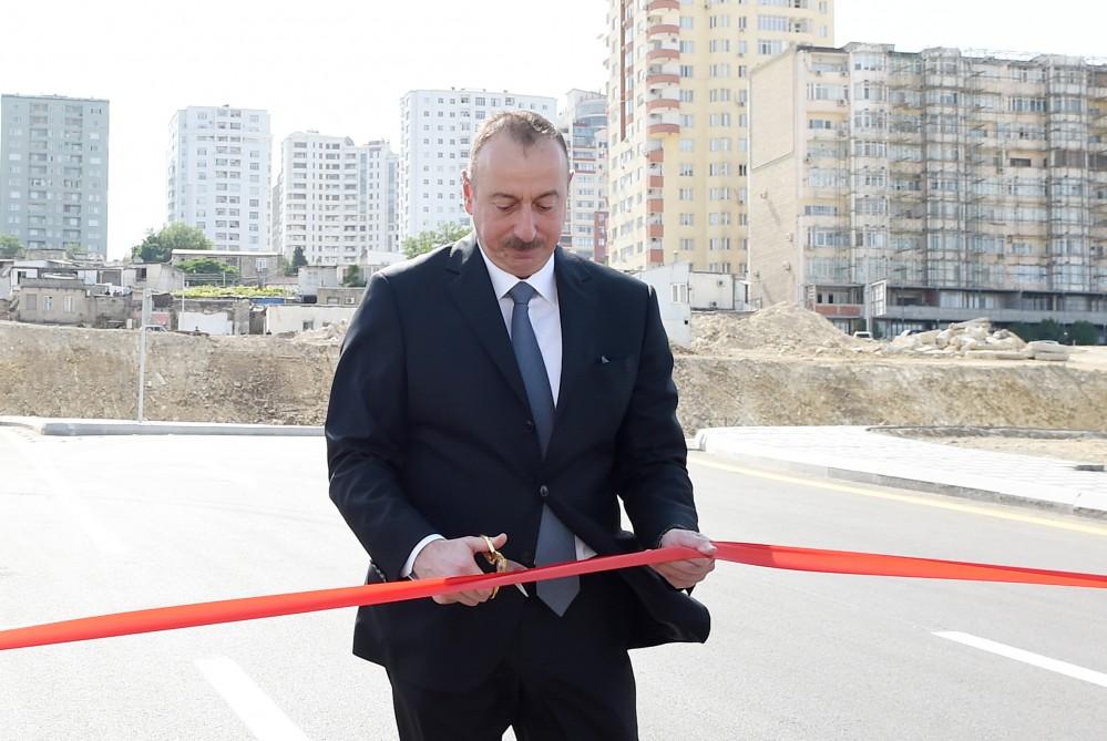 Azerbaijani president, first lady attend opening of newly-built roads in Baku (PHOTO)