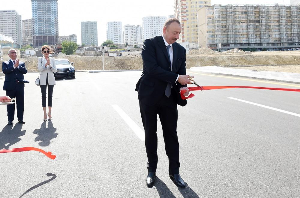 Azerbaijani president, first lady attend opening of newly-built roads in Baku (PHOTO)